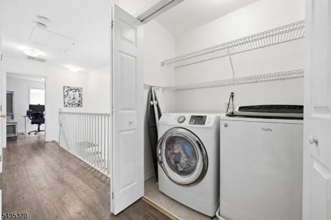216 Barringer Drive Nutley NJ 07110