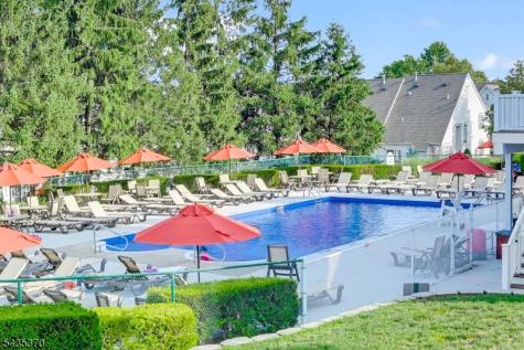 216 Barringer Drive Nutley NJ 07110