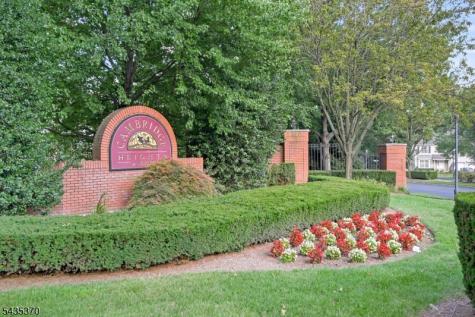 216 Barringer Drive Nutley NJ 07110