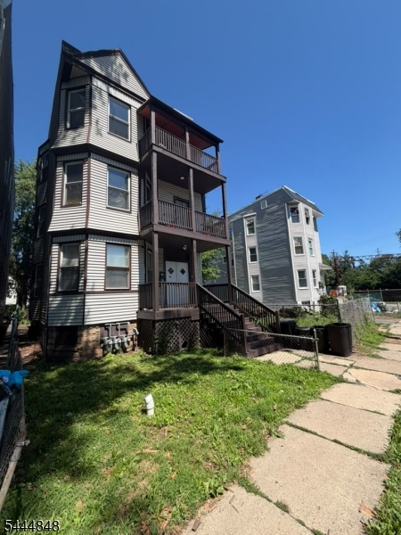 217 N 15th Street East Orange NJ 07017