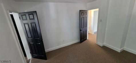 47 Oak Street East Orange NJ 07018