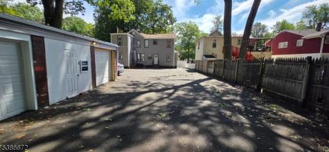 47 Oak Street East Orange NJ 07018