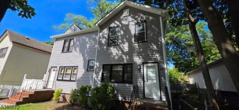 47 Oak Street East Orange NJ 07018