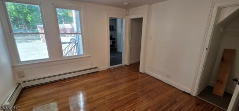 47 Oak Street East Orange NJ 07018