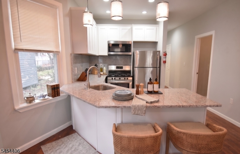 83 Arsdale Terrace East Orange NJ 07018