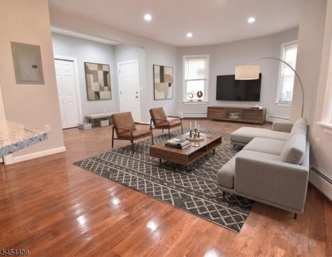 83 Arsdale Terrace East Orange NJ 07018