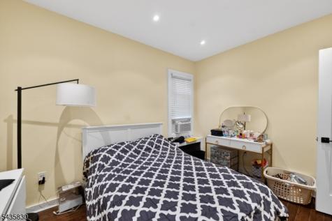 12 Bender Place Cliffside Park NJ 07010