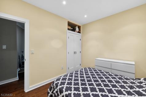 12 Bender Place Cliffside Park NJ 07010