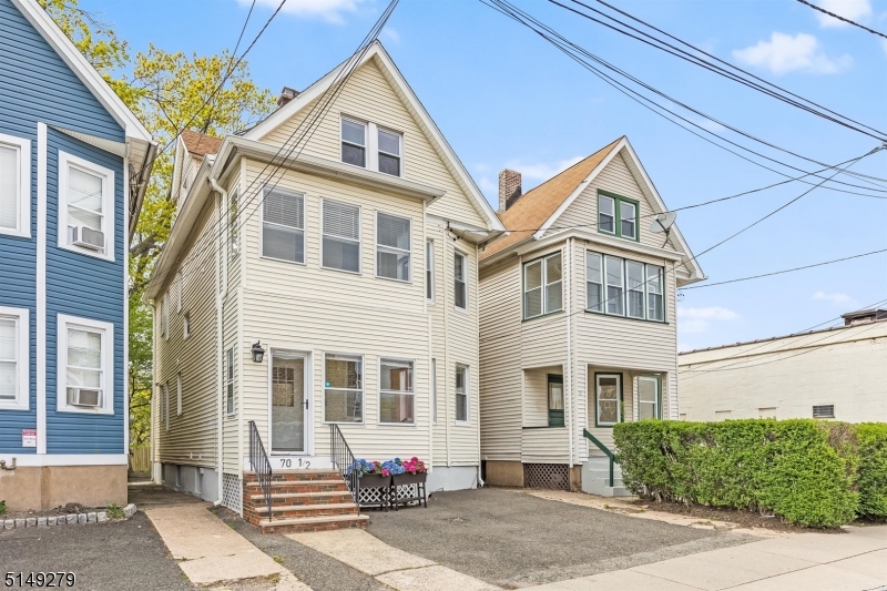 70 No Willow Street Montclair NJ 07042