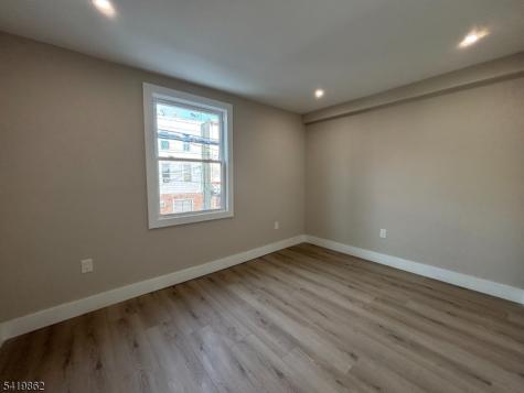 136 Elm Street Newark NJ 07105