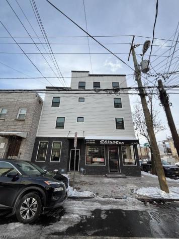 136 Elm Street Newark NJ 07105