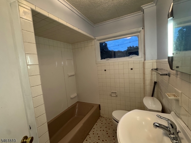264 Cozy Lake Road Jefferson NJ 07438