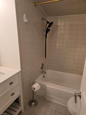18 Donna Drive Wood-ridge NJ 07075