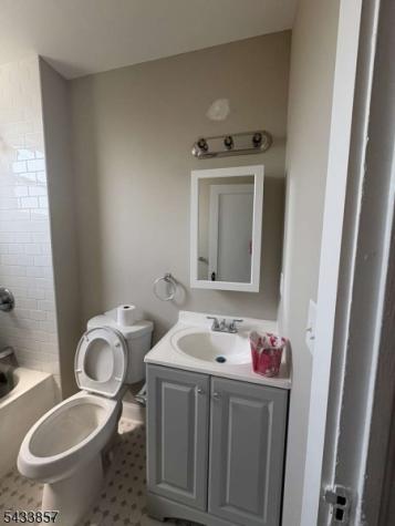 854 Pennington Street Elizabeth NJ 07202