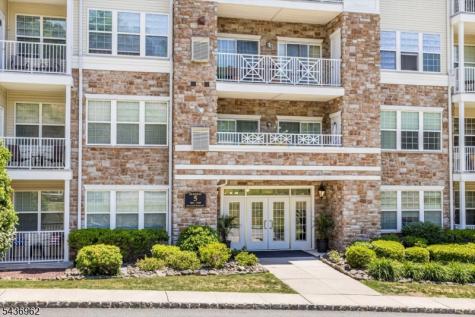 5405 Sanctuary Boulevard Riverdale NJ 07457