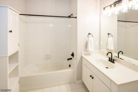 5405 Sanctuary Boulevard Riverdale NJ 07457