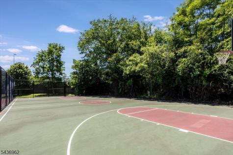 5405 Sanctuary Boulevard Riverdale NJ 07457