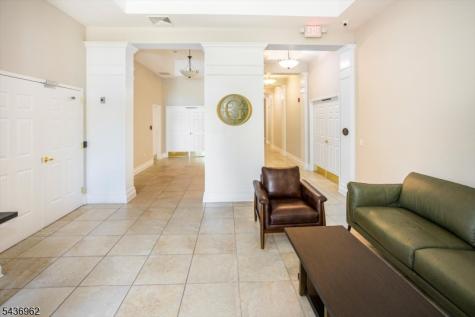 5405 Sanctuary Boulevard Riverdale NJ 07457