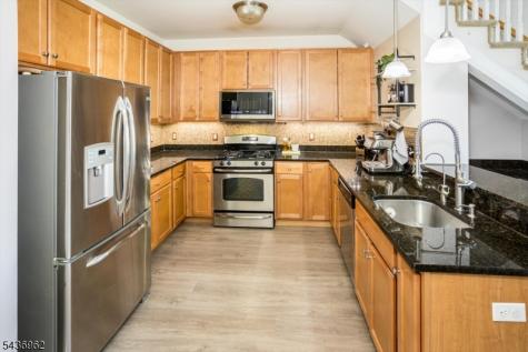 5405 Sanctuary Boulevard Riverdale NJ 07457