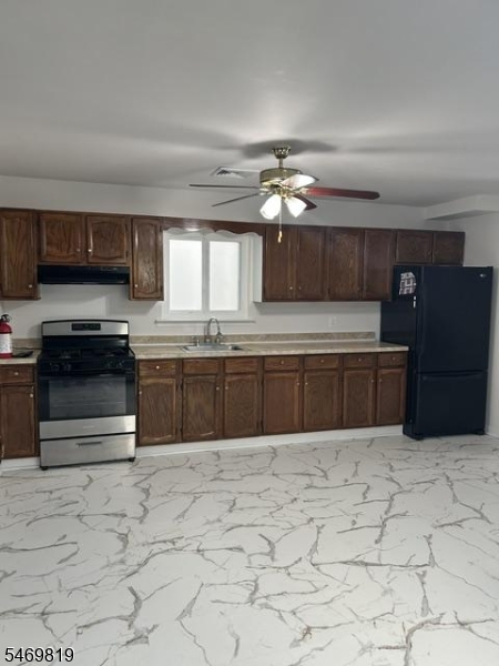 566 2ND Avenue Elizabeth NJ 07202