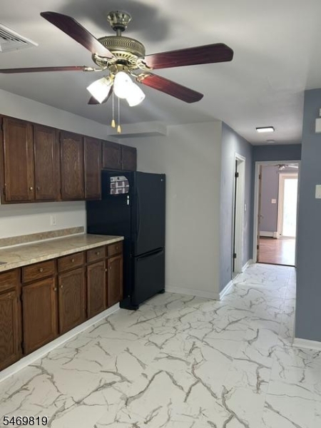 566 2ND Avenue Elizabeth NJ 07202