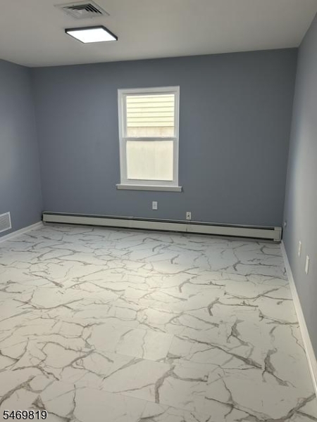 566 2ND Avenue Elizabeth NJ 07202