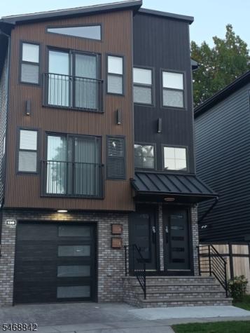 136 N 17th Street East Orange NJ 07017