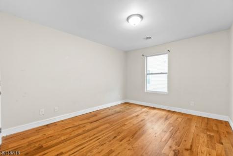 280 S 20th Street Newark NJ 07103