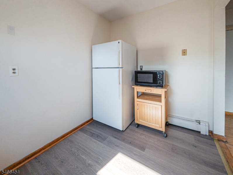 40 Stuyvesant Avenue Lyndhurst NJ 07071