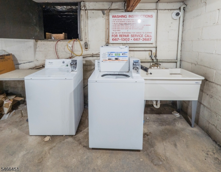 40 Stuyvesant Avenue Lyndhurst NJ 07071