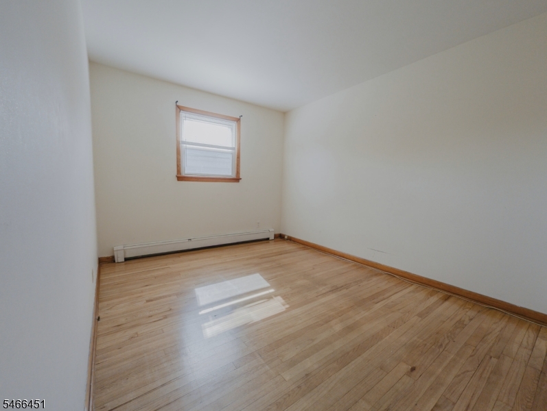 40 Stuyvesant Avenue Lyndhurst NJ 07071