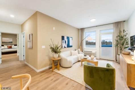 431 Drive Mlk Jr Boulevard East Orange NJ 07018