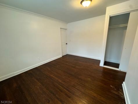 8 Plymouth Street Fairfield NJ 07004