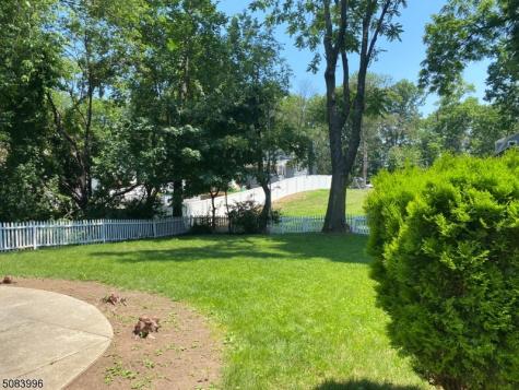 549 Broughton Avenue Bloomfield NJ 07003