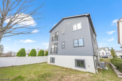 270 Lafayette Avenue Lyndhurst NJ 07071