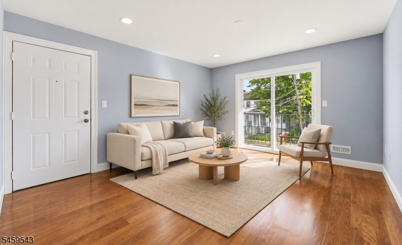 23 Edwin Place Newark NJ 07112
