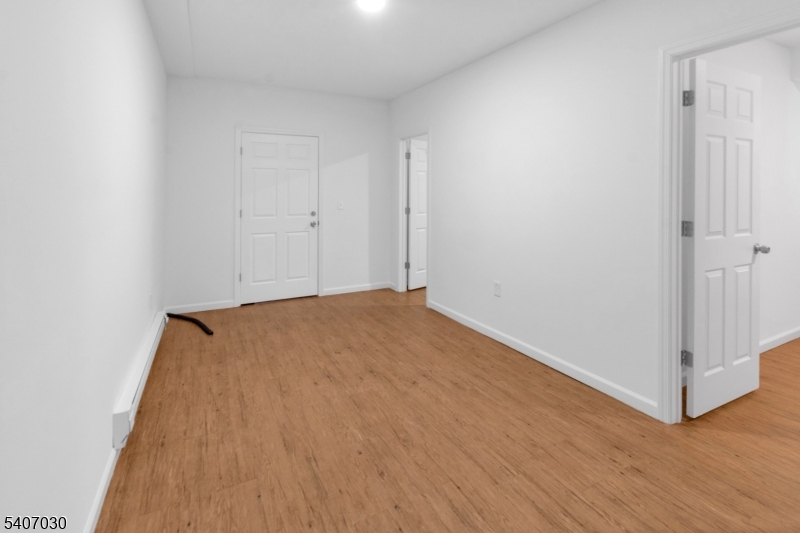 614 Bond Street Elizabeth NJ 07206