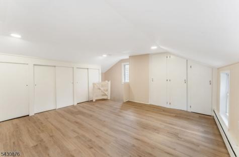 33 Sergeantsville Raritan NJ 08822