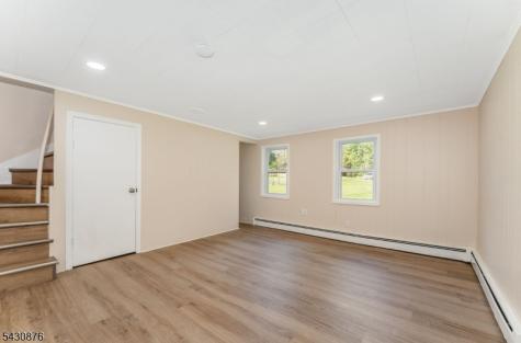 33 Sergeantsville Raritan NJ 08822