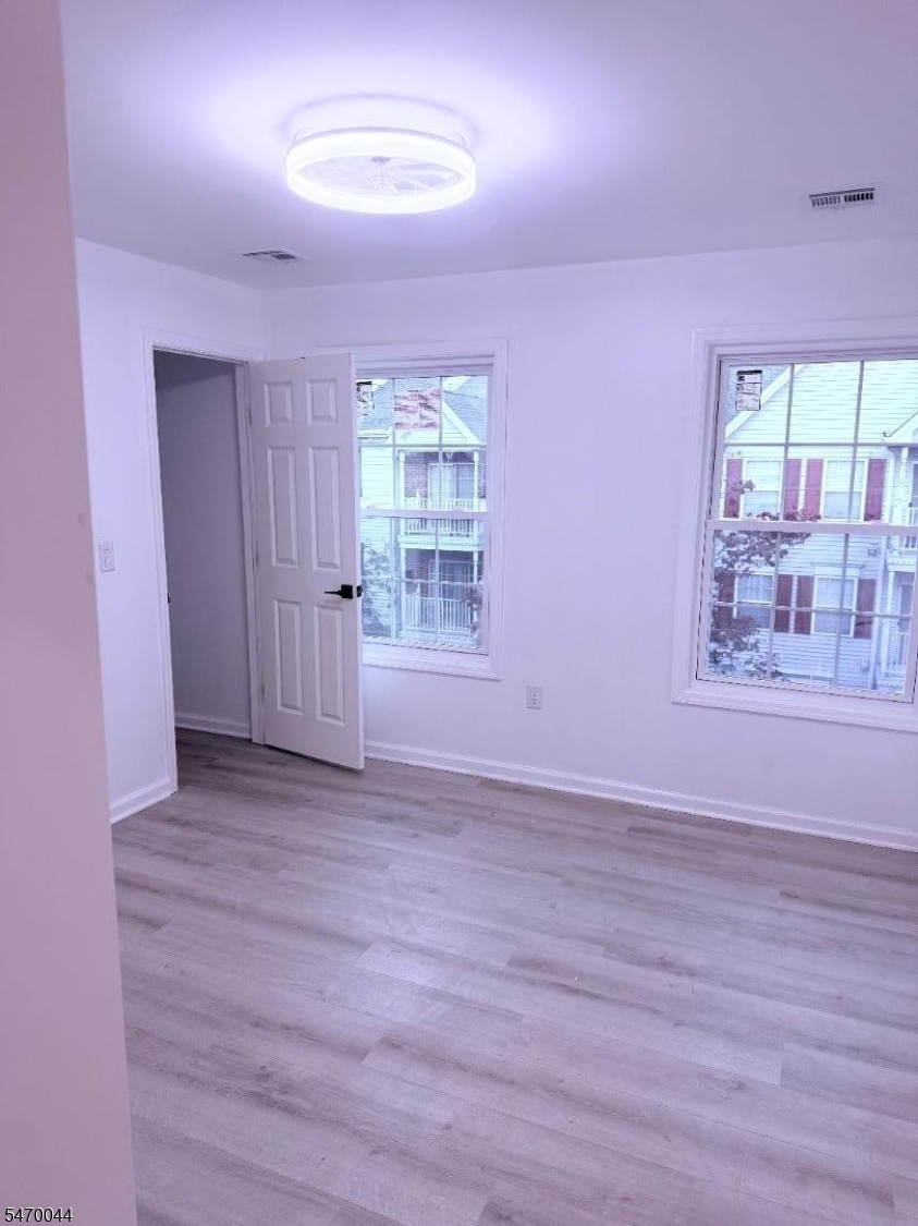 10 Krueger Court Newark NJ 07103