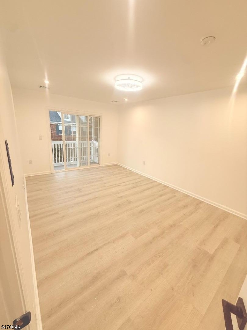 10 Krueger Court Newark NJ 07103