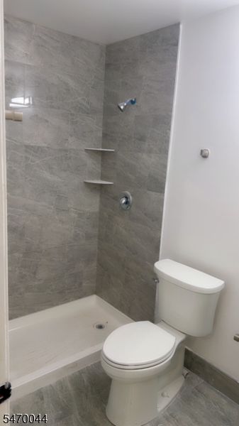 10 Krueger Court Newark NJ 07103