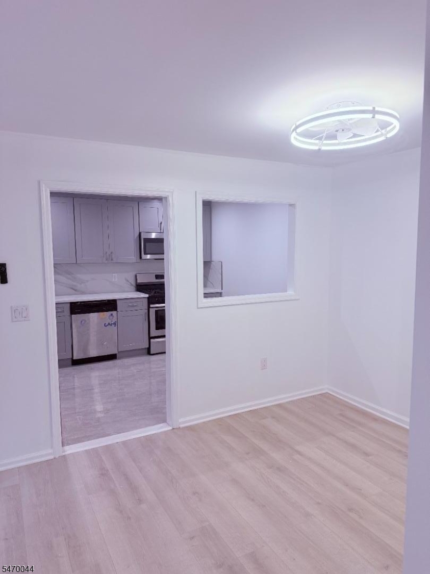 10 Krueger Court Newark NJ 07103