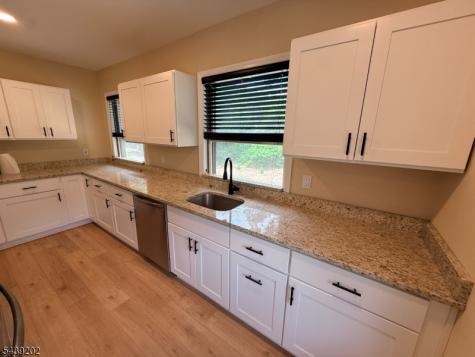 48 Ringwood Avenue Ringwood NJ 07456