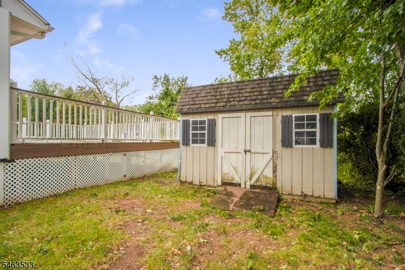 23 Briar Hills Circle Springfield NJ 07081