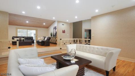 24 William Penn Road Warren NJ 07059
