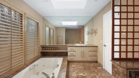 24 William Penn Road Warren NJ 07059