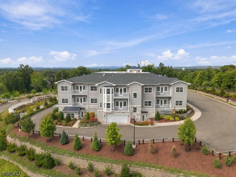 17 Hook Mountain Road Montville NJ 07058