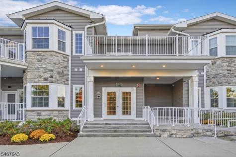 17 Hook Mountain Road Montville NJ 07058