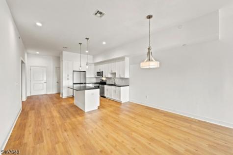 17 Hook Mountain Road Montville NJ 07058